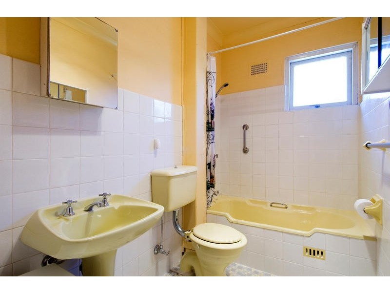 9/25  Devitt Street, Narrabeen NSW 2101