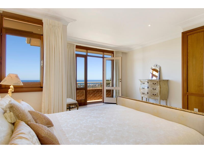 33  Kywong Road, Elanora Heights NSW 2101