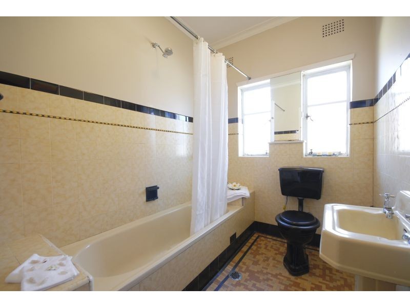 42  Fisher Road, Dee Why NSW 2099