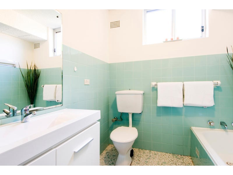 2/6  Ocean Avenue, Newport NSW 2106
