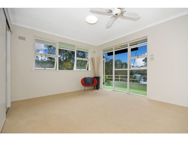 9/25  Devitt Street, Narrabeen NSW 2101
