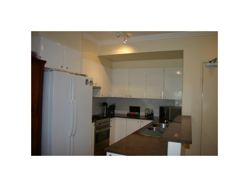 18/4-6 Vineyard Street, Mona Vale NSW 2103
