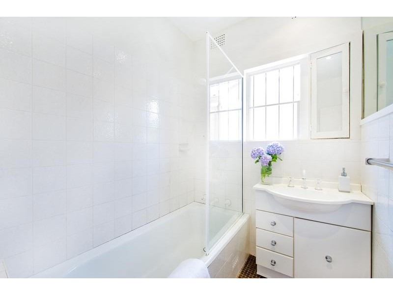 2/53 Stuart Street, Manly NSW 2095