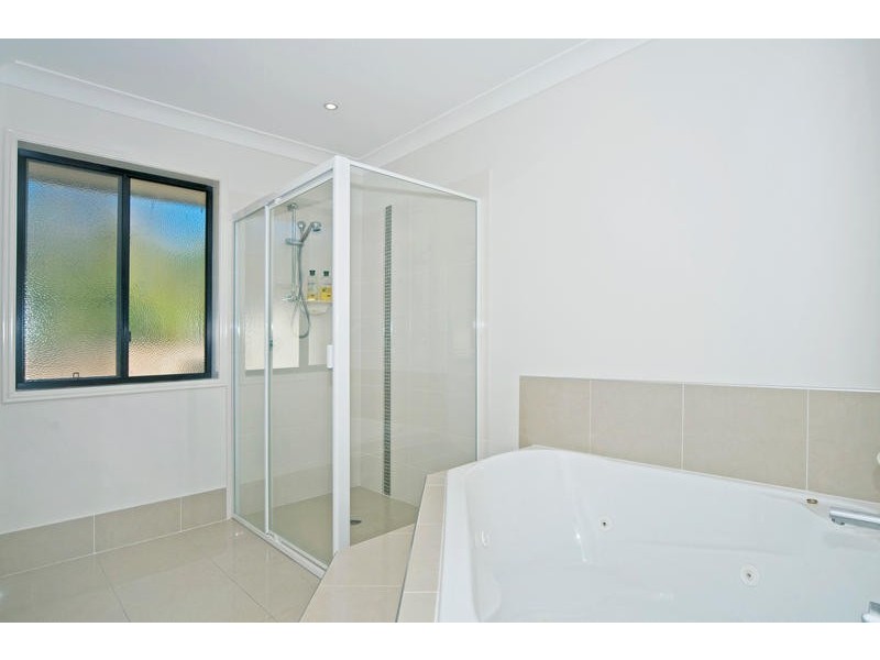 18 Cashew Court, Upper Coomera QLD 4209