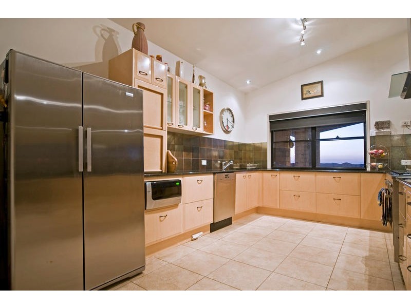 14 Larcombe Drive, Wongawallan QLD 4210