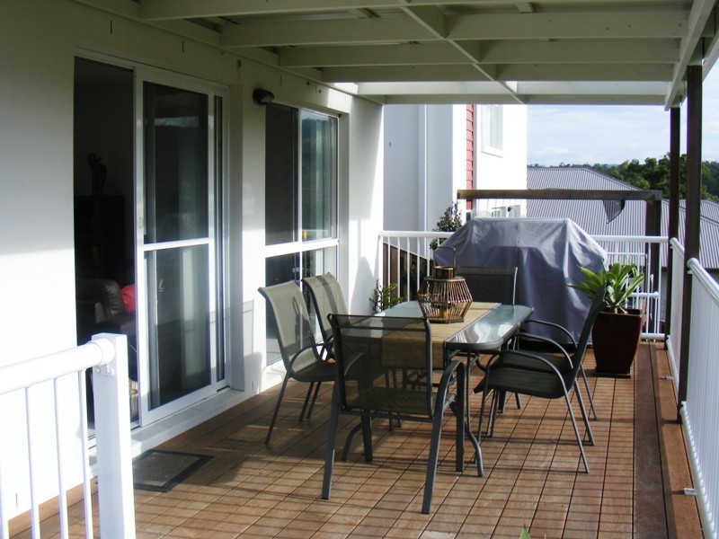 2/17 Wendy Court, Upper Coomera QLD 4209