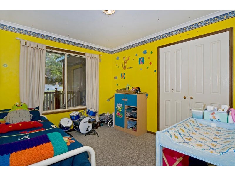 22 Tolima Drive, Eagle Heights QLD 4271