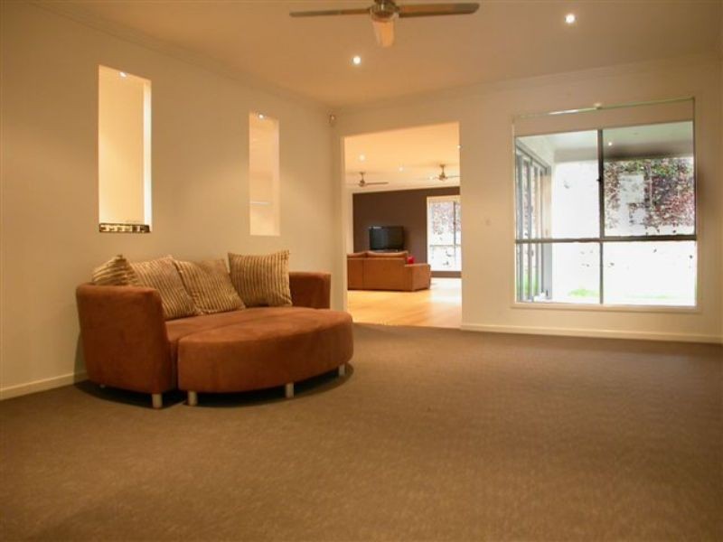 1 Gecko Crescent, Upper Coomera QLD 4209