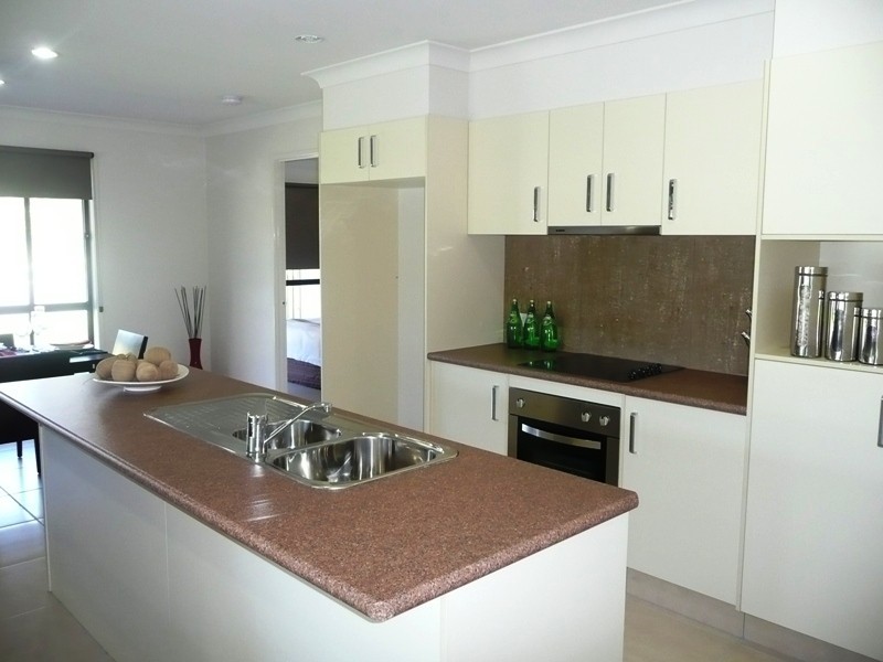 Holmview QLD 4207