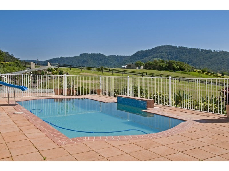 15 Polo Close, Wongawallan QLD 4210