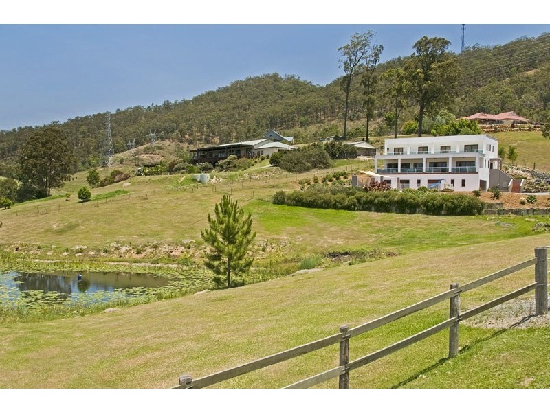 15 Polo Close, Wongawallan QLD 4210