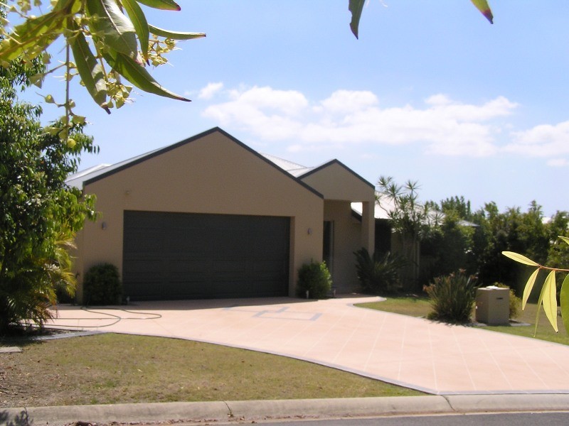 Coomera QLD 4209