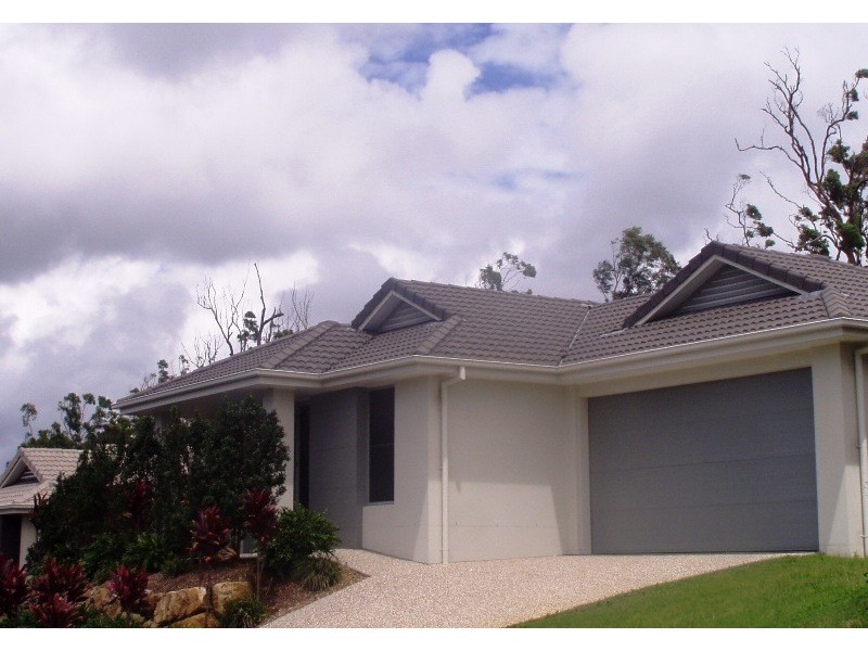 17 Treeline Circuit, Upper Coomera QLD 4209