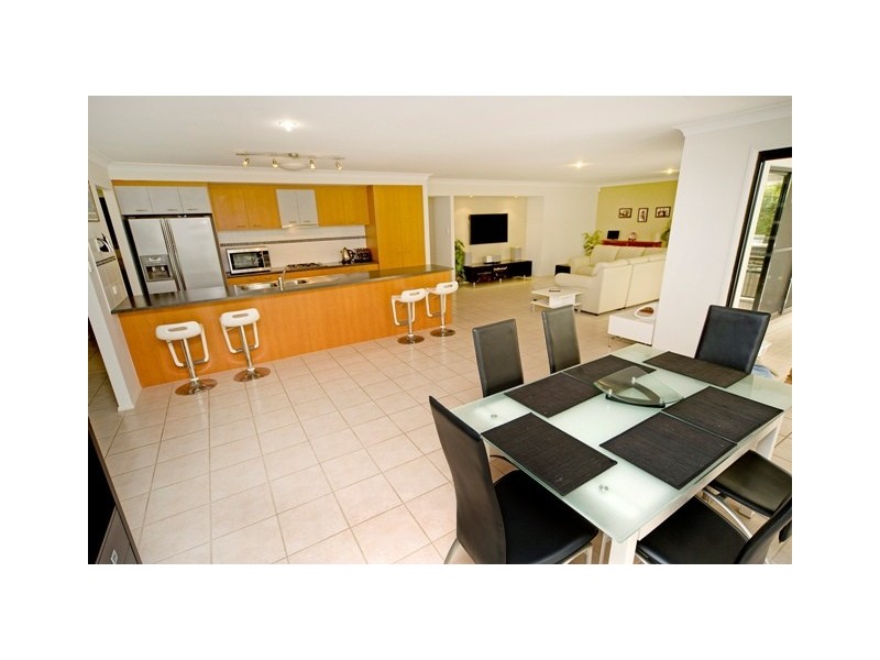44 Ceil Cct, Coomera QLD 4209
