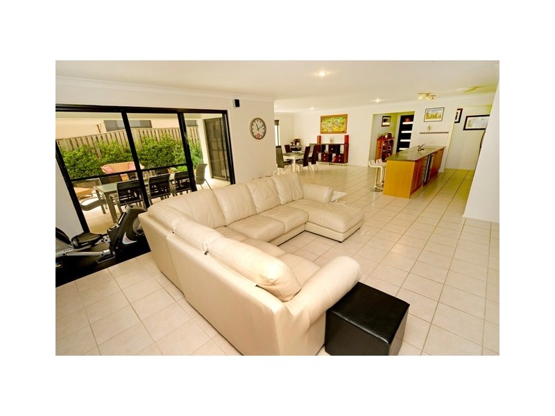 44 Ceil Cct, Coomera QLD 4209