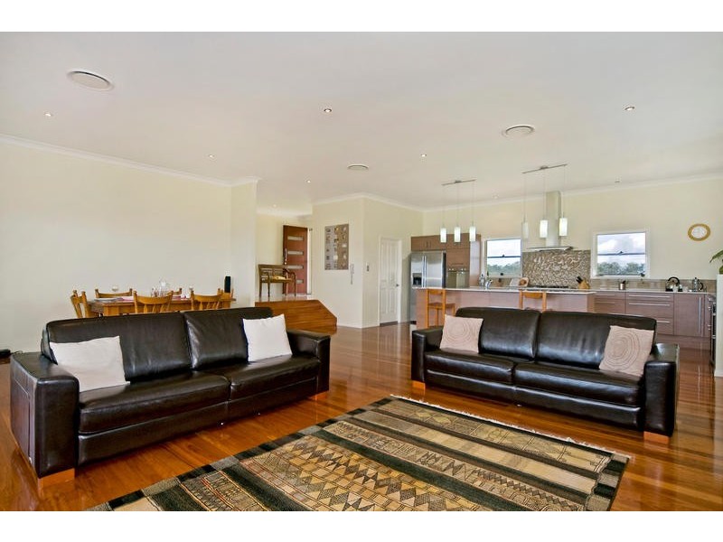 Wongawallan QLD 4210