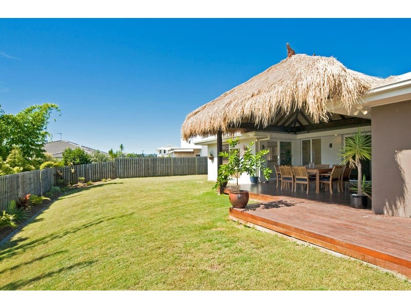 13 Bahkeeta Street, Oxenford QLD 4210