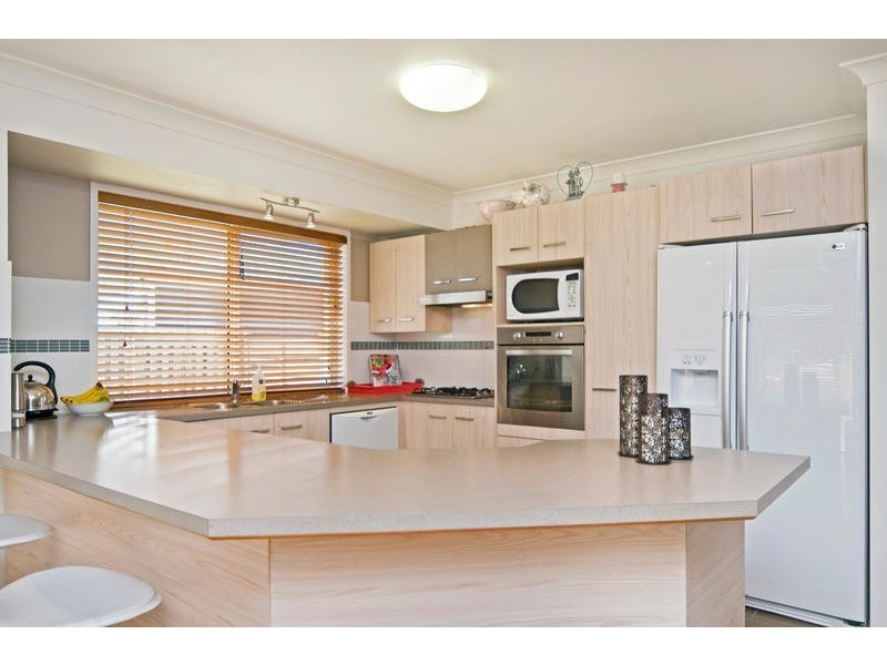 13 Bahkeeta Street, Oxenford QLD 4210