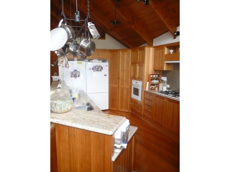 Wongawallan QLD 4210