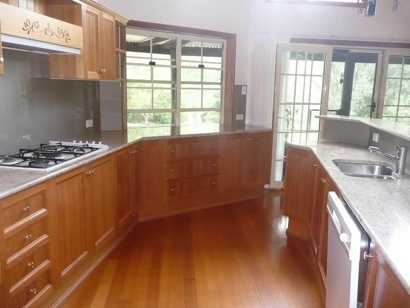 Wongawallan QLD 4210