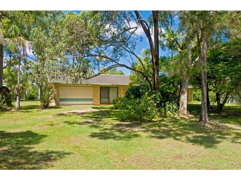 30 Oberon Way, Oxenford QLD 4210