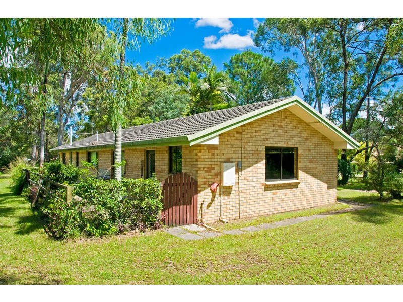 30 Oberon Way, Oxenford QLD 4210