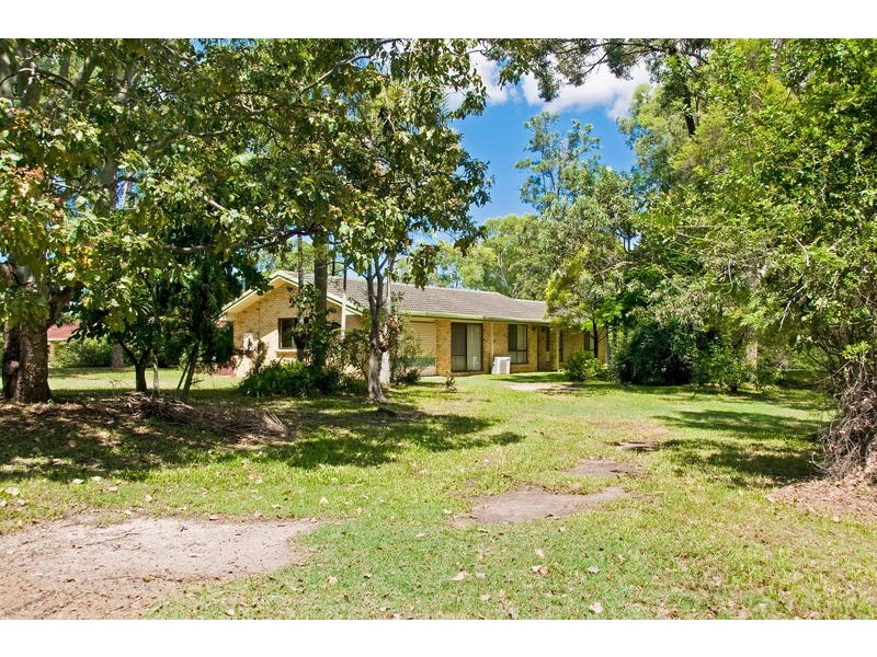 30 Oberon Way, Oxenford QLD 4210