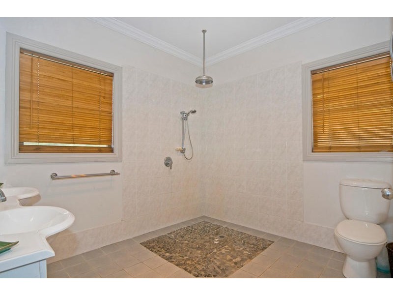 Wongawallan QLD 4210