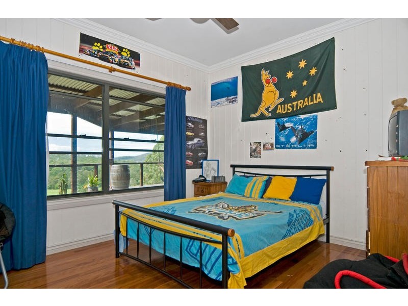 Wongawallan QLD 4210