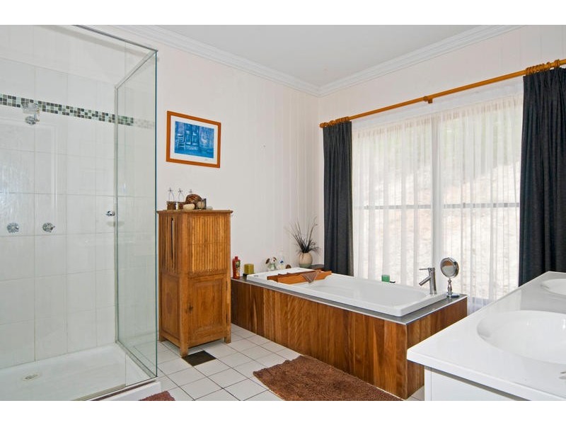 Wongawallan QLD 4210