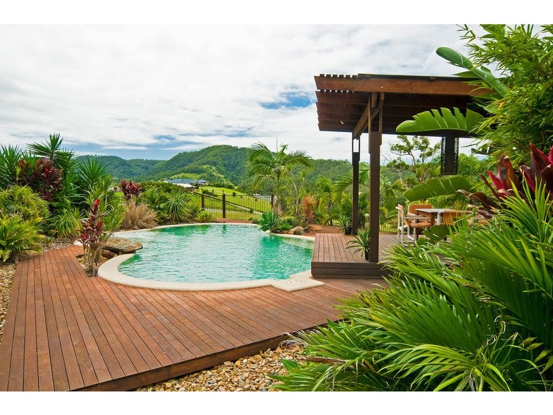 Wongawallan QLD 4210