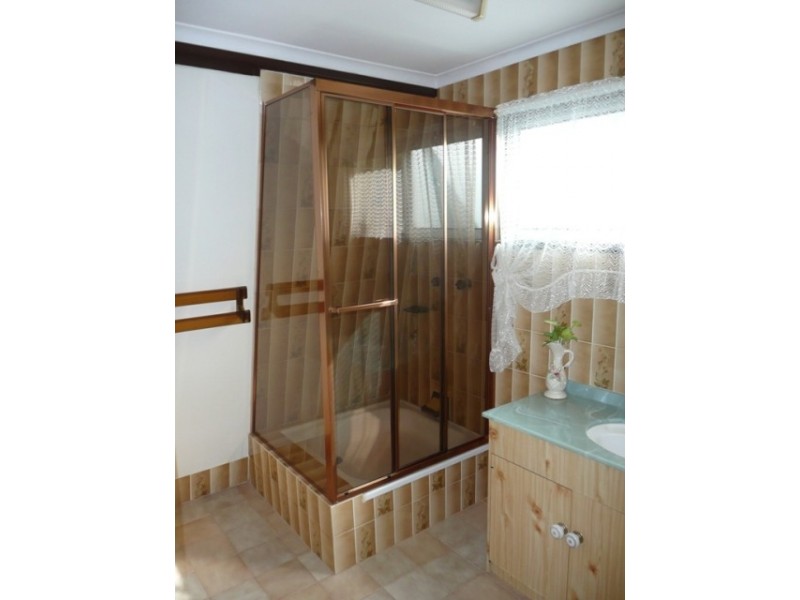 41 Glade Drive, Gaven QLD 4211