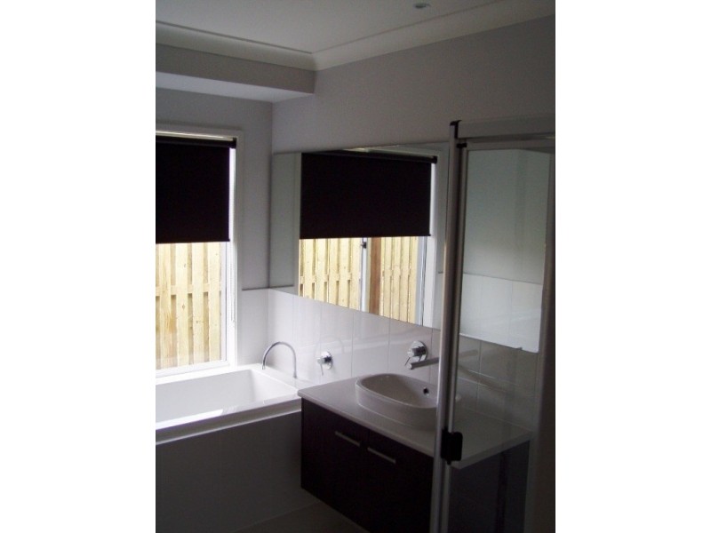 Hope Island QLD 4212