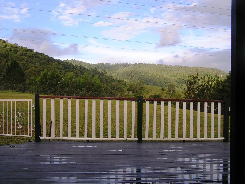 Cedar Creek QLD 4207