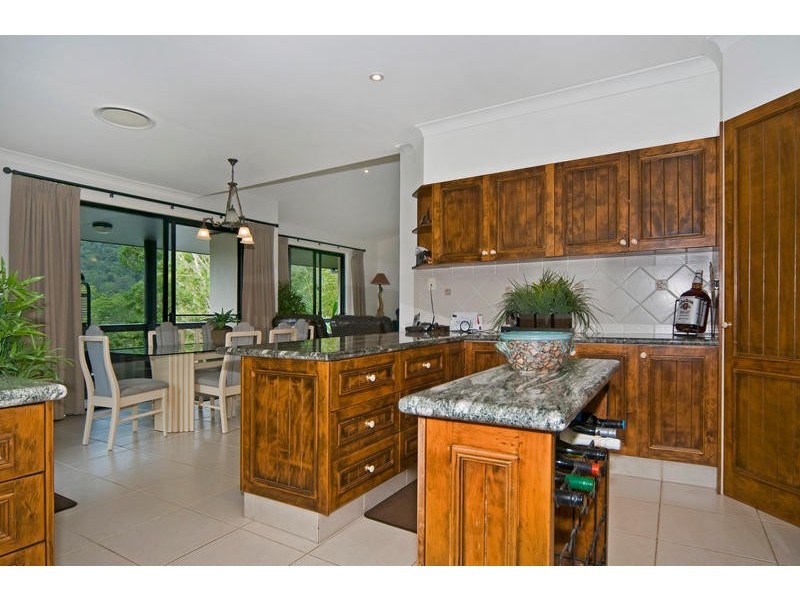 Wongawallan QLD 4210