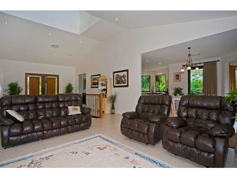 Wongawallan QLD 4210