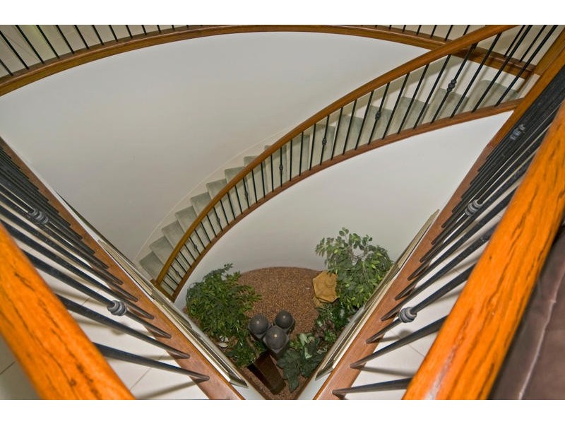 Wongawallan QLD 4210