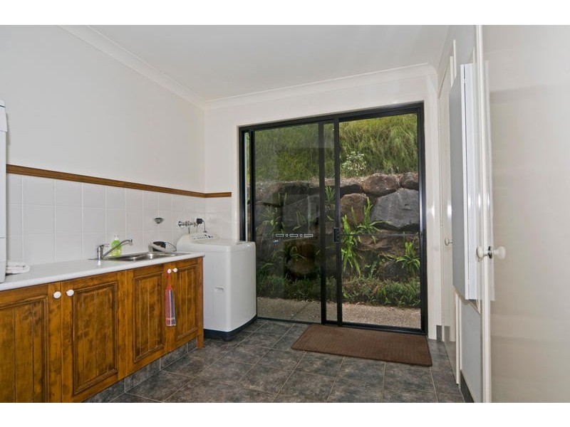 Wongawallan QLD 4210