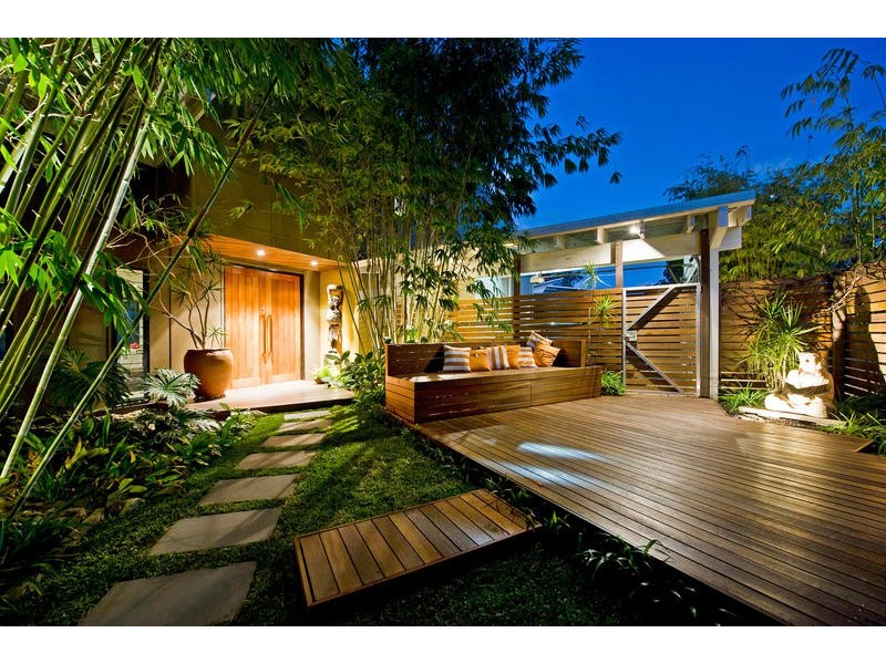 Wongawallan QLD 4210