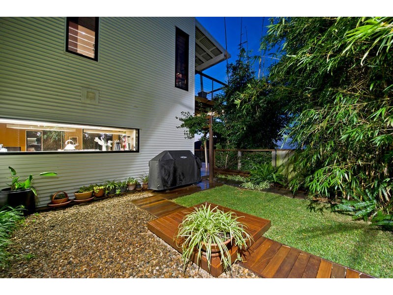 Wongawallan QLD 4210