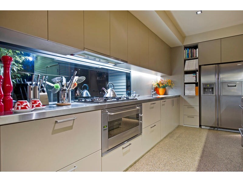 Wongawallan QLD 4210