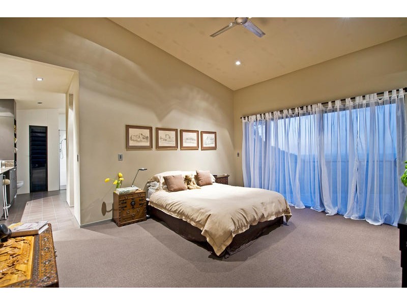 Wongawallan QLD 4210