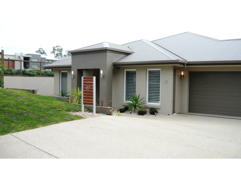 27 Camarillo Cct, Reedy Creek QLD 4227