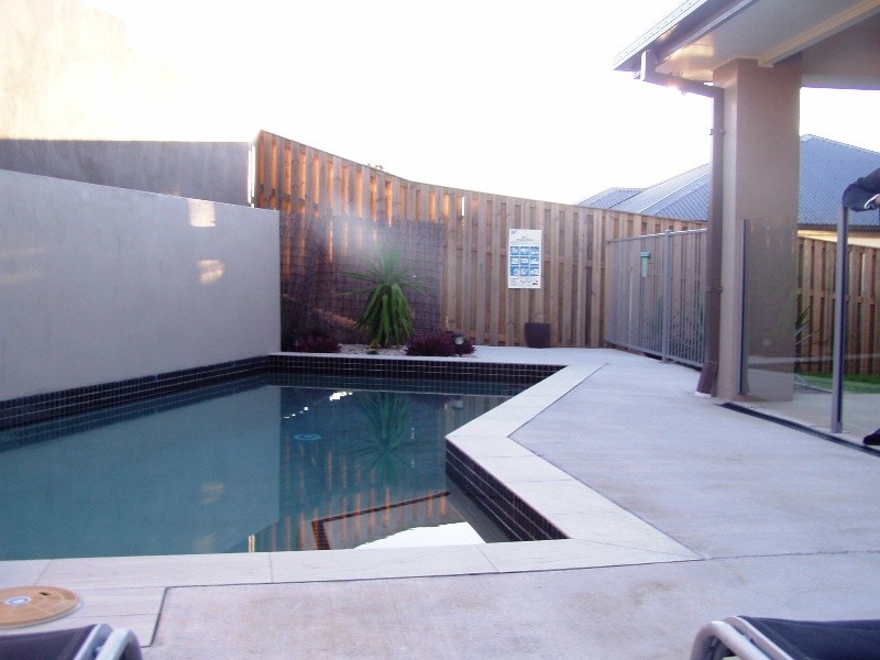 27 Camarillo Cct, Reedy Creek QLD 4227