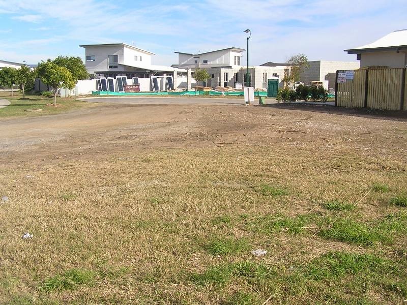 Hope Island QLD 4212