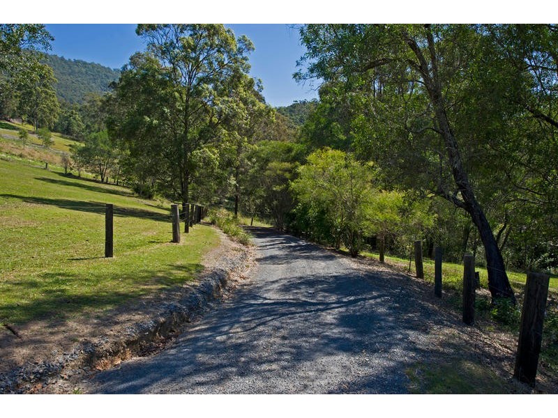 Clagiraba QLD 4211