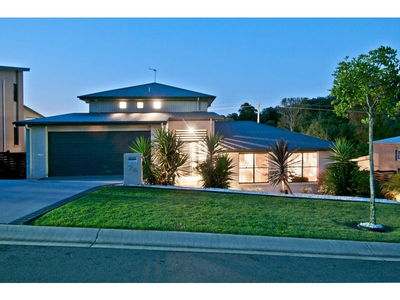 24 Appollo Place, Oxenford QLD 4210