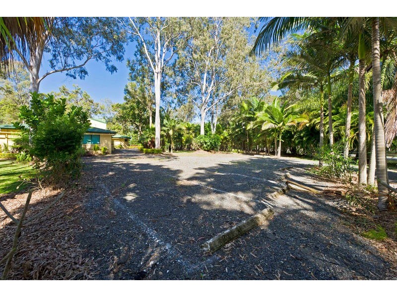 Hope Island QLD 4212