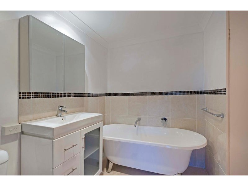 18/44 The Esplanade, Coomera QLD 4209