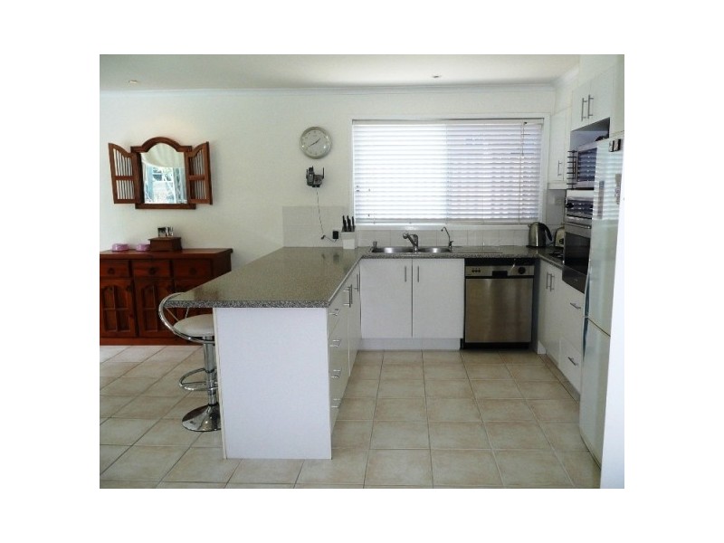 5 Maleny Place, Helensvale QLD 4212